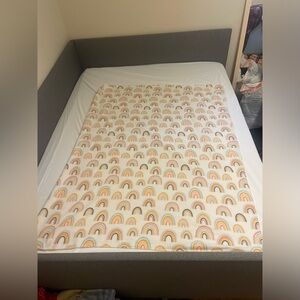 Mainstays Pastel Rainbow Soft Blanket